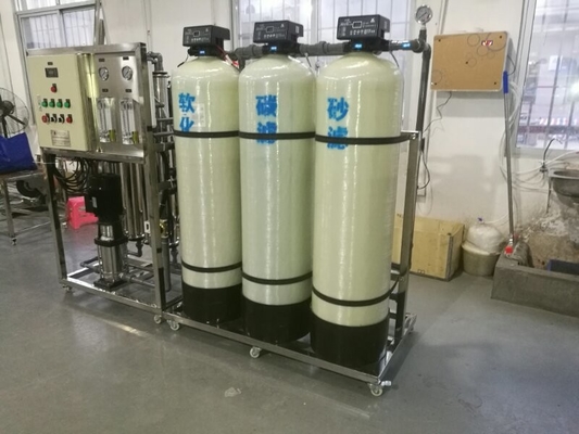 0.3Mpa دستگاه تصفیه آب صنعتی صنعتی Gap Operation Resistivity Water Treatment